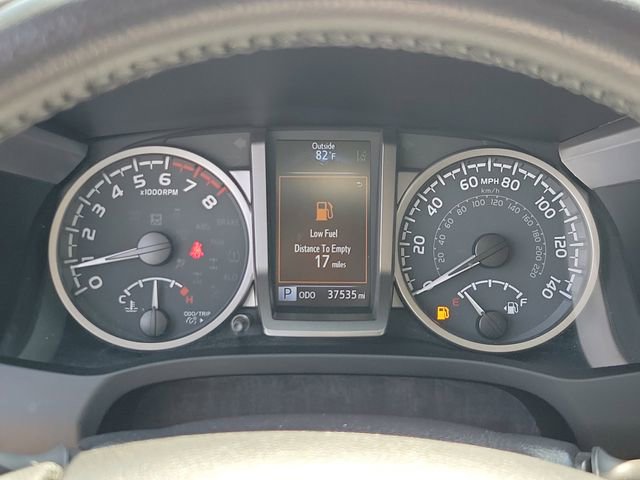 Used 2022 Toyota Tacoma SR5 w/ Technology Package RWD image 30