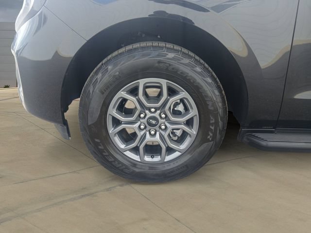 Certified 2025 Ford Expedition Max Active RWD image 14