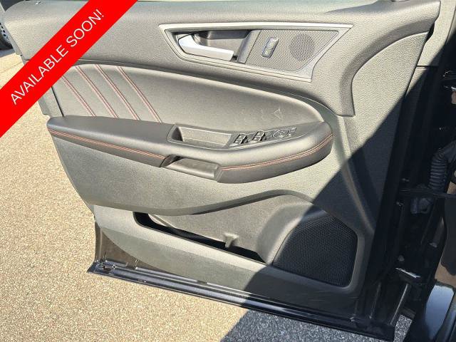 Certified 2024 Ford Edge ST-Line AWD/4WD image 29