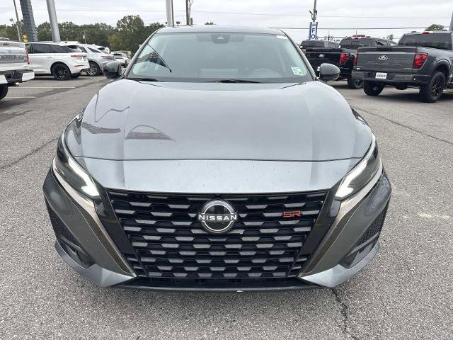 Used 2023 Nissan Altima 2.0 SR image 2