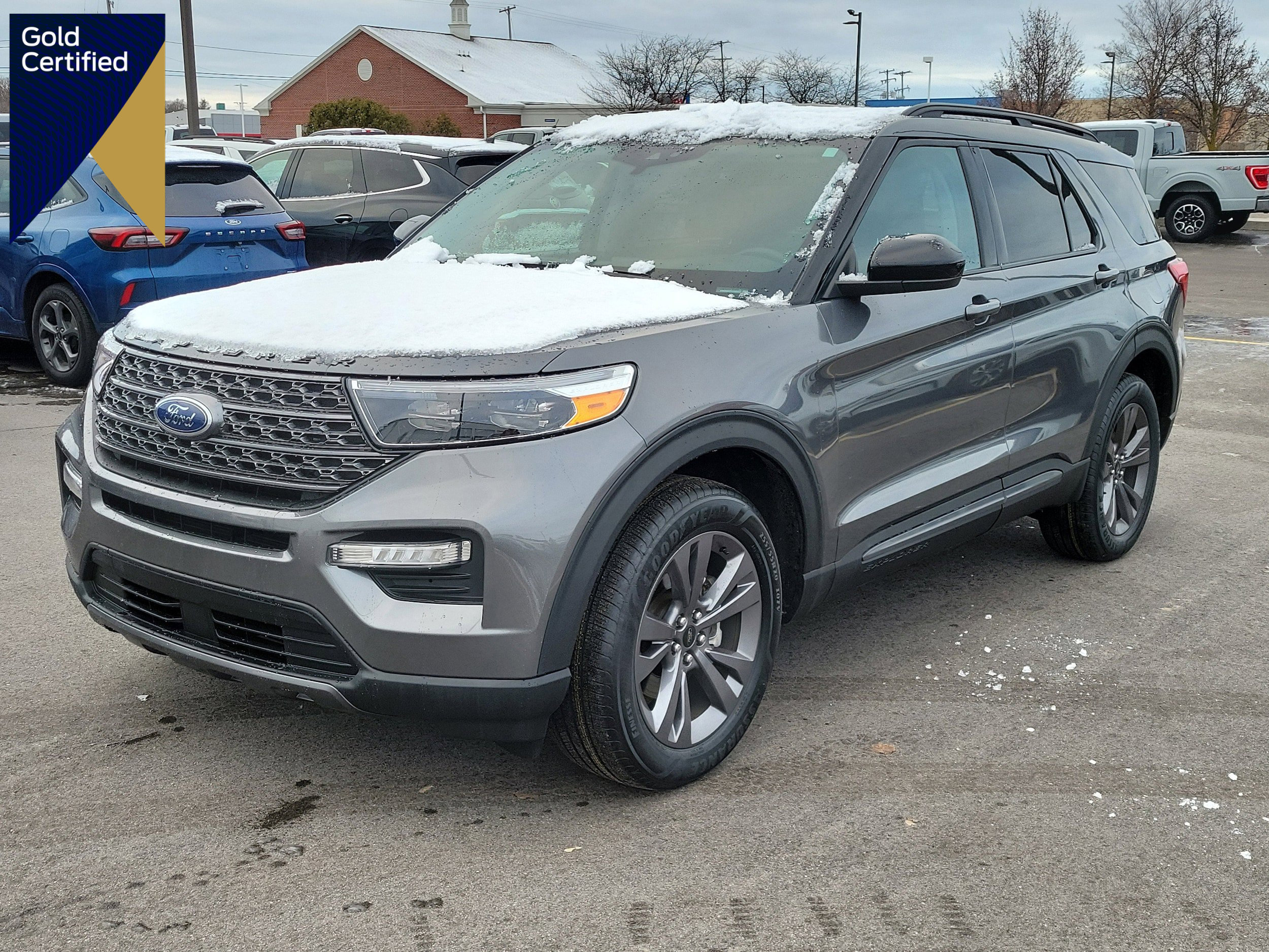 Certified 2023 Ford Explorer XLT w/ Equipment Group 202A image 1