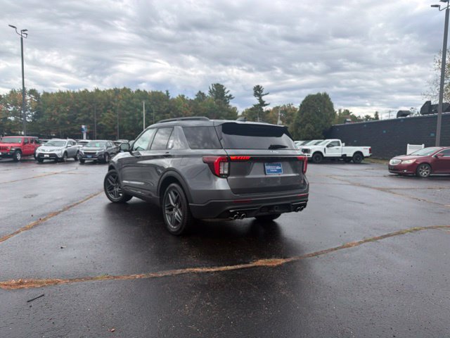 Certified 2025 Ford Explorer ST AWD/4WD image 6