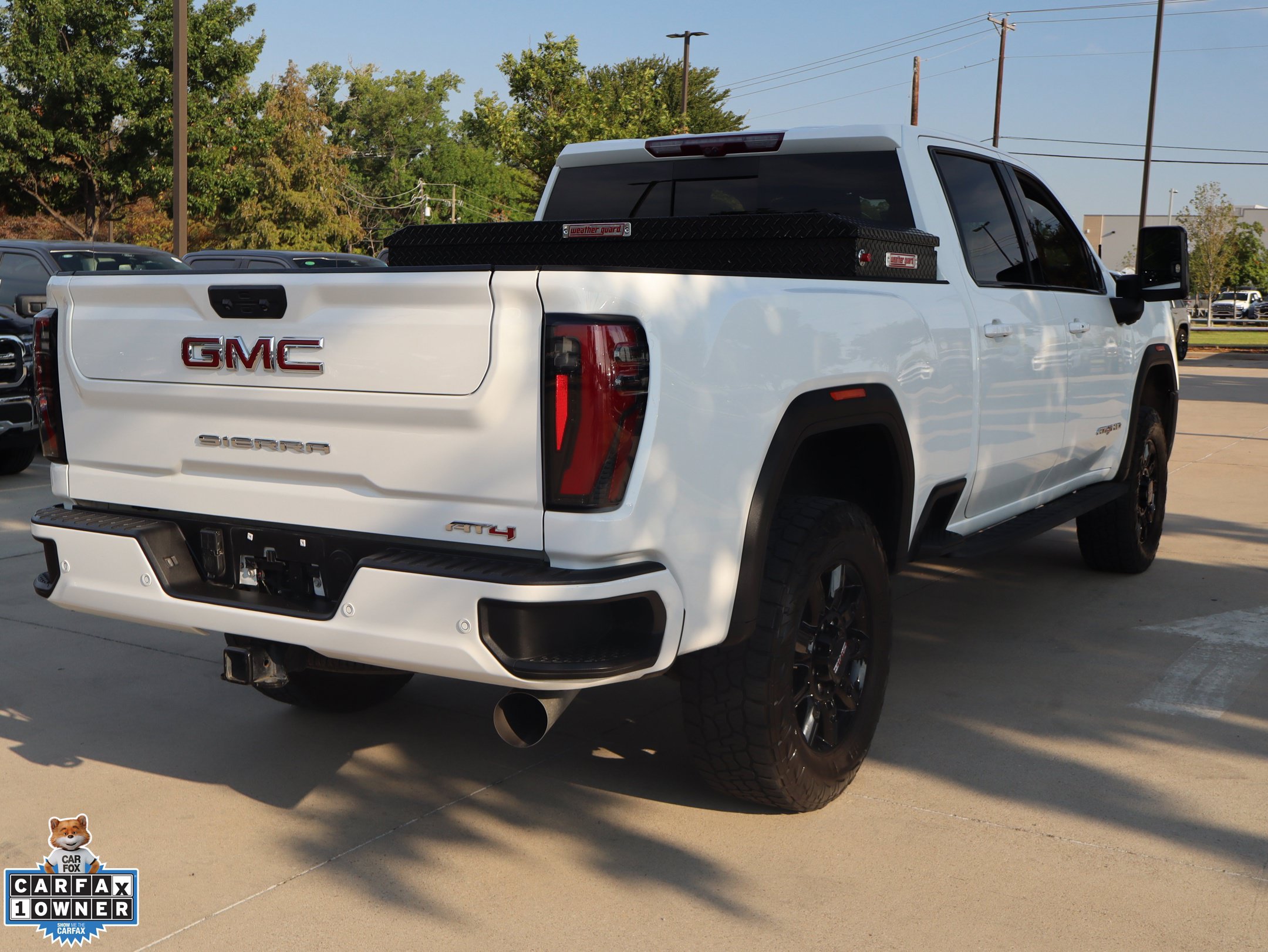 Used 2024 GMC Sierra 2500 AT4 w/ AT4 Premium Plus Package AWD/4WD image 3