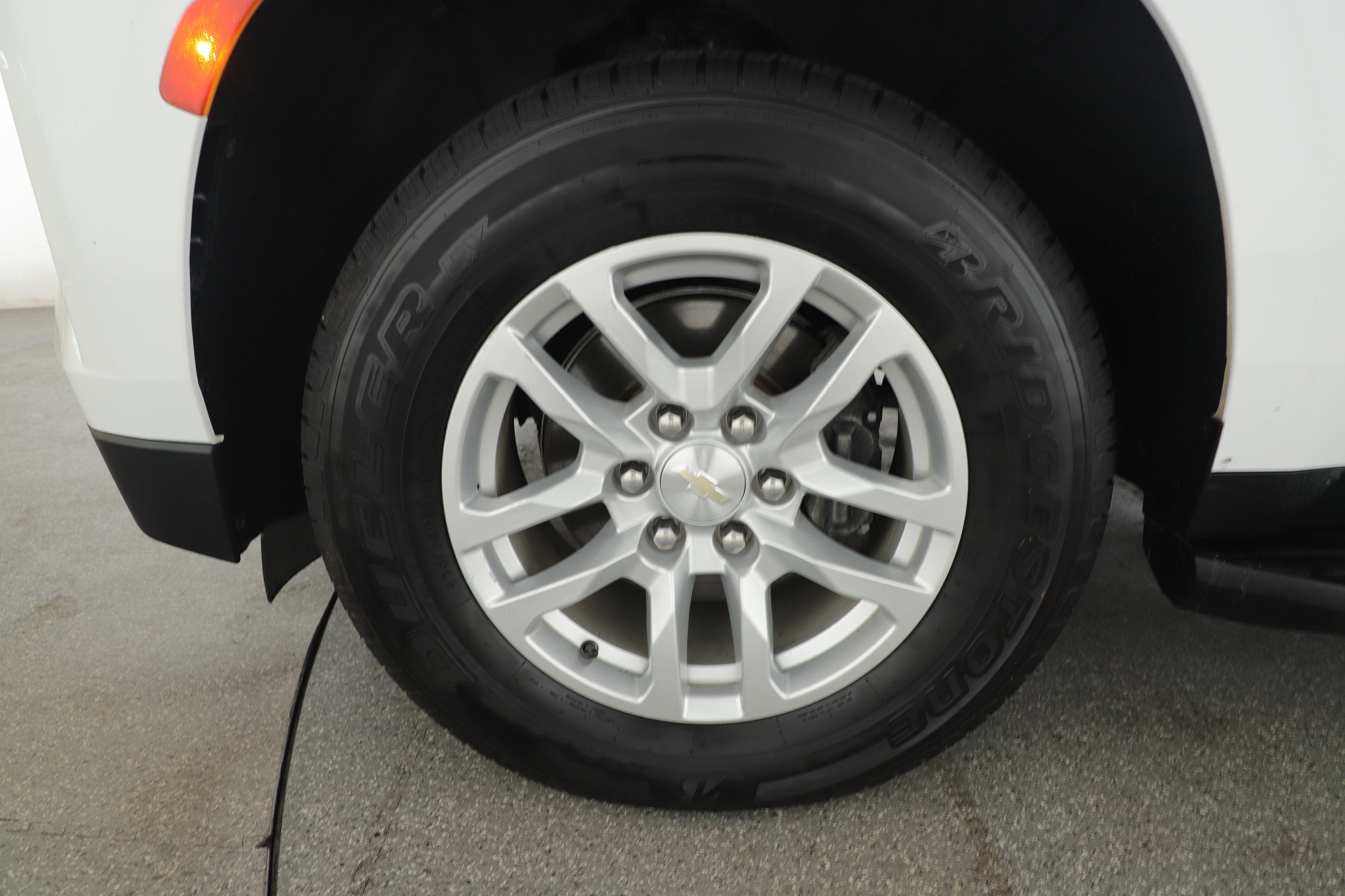 Used 2021 Chevrolet Suburban LT image 7