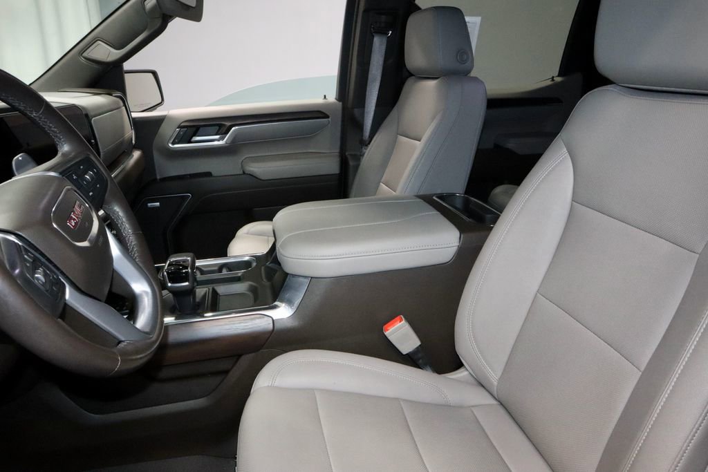 Used 2023 GMC Sierra 1500 SLT w/ SLT Premium Package AWD/4WD image 25