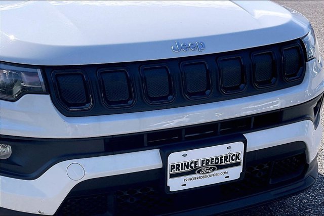 Used 2022 Jeep Compass Latitude w/ Sun and Sound Group FWD image 29