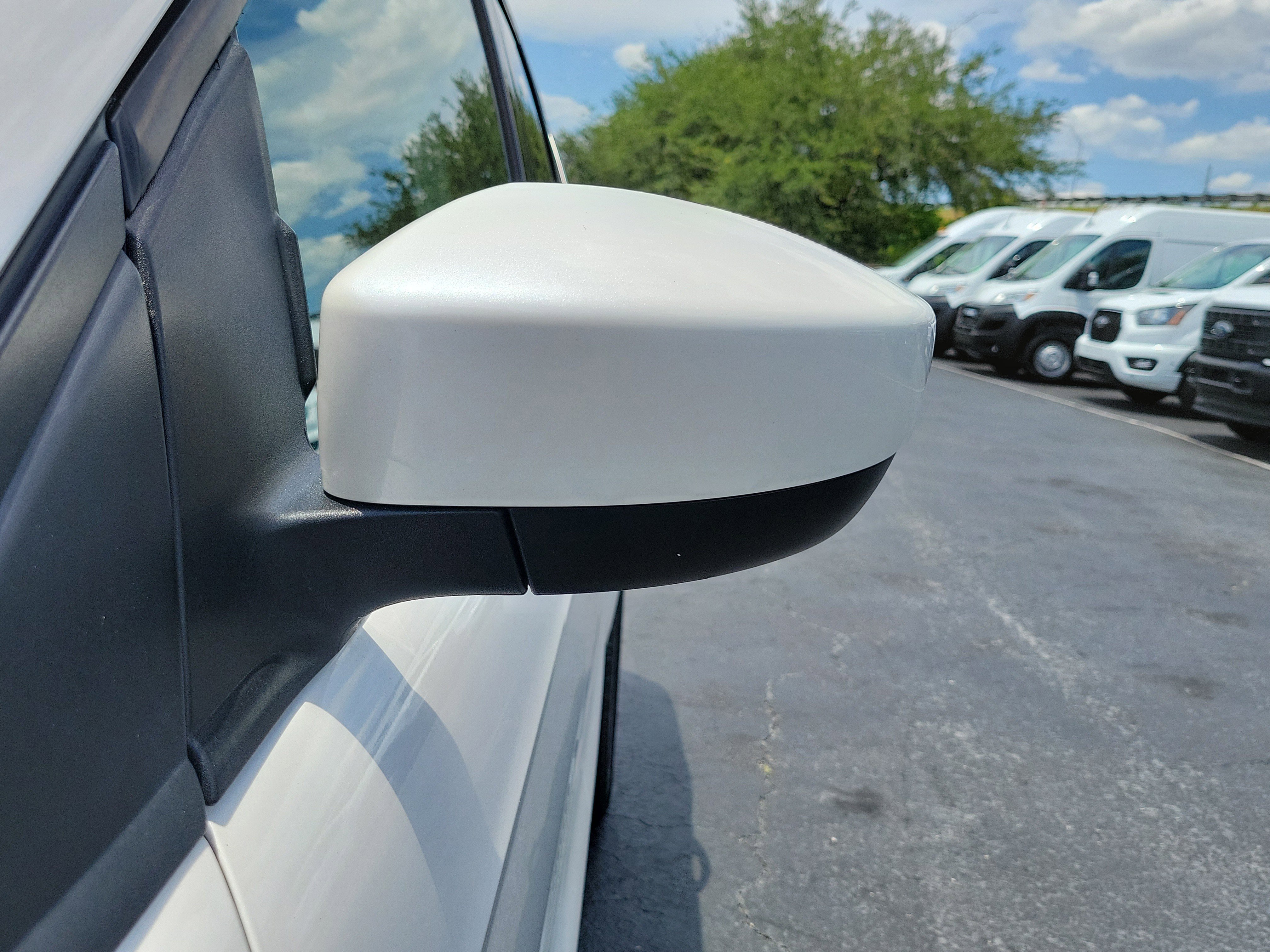 Certified 2019 Ford Escape SEL FWD image 4