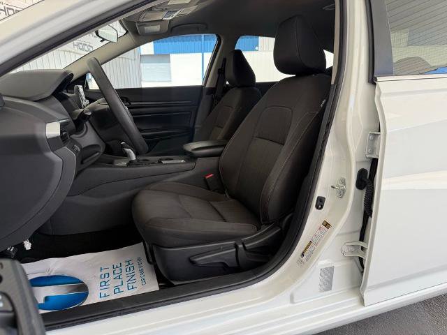 Used 2023 Nissan Altima 2.5 S FWD image 6