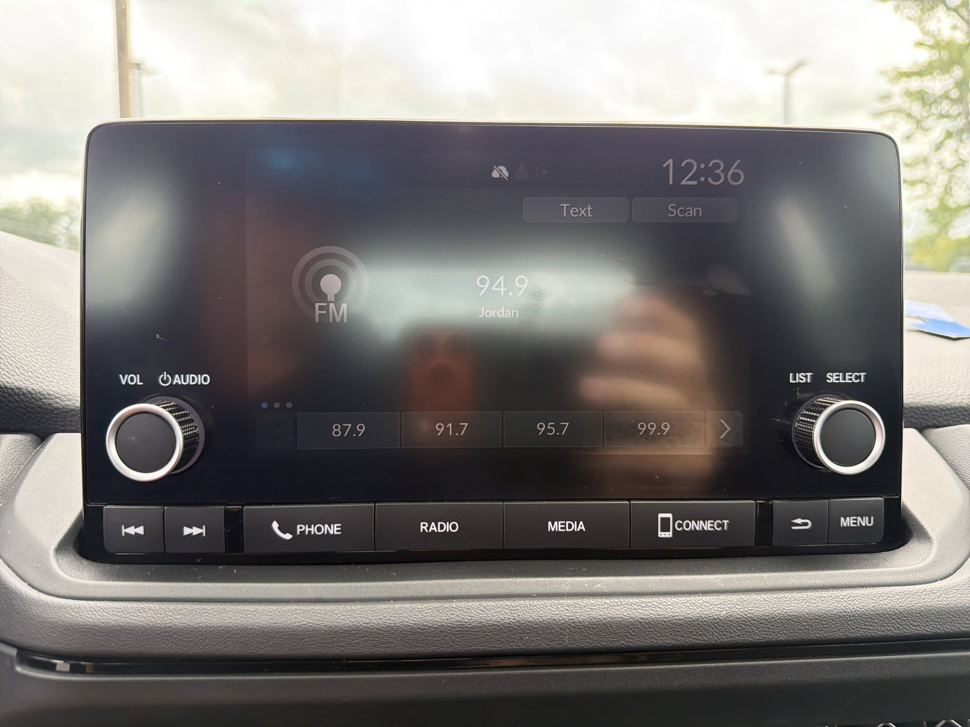 Used 2025 Honda Accord LX image 6