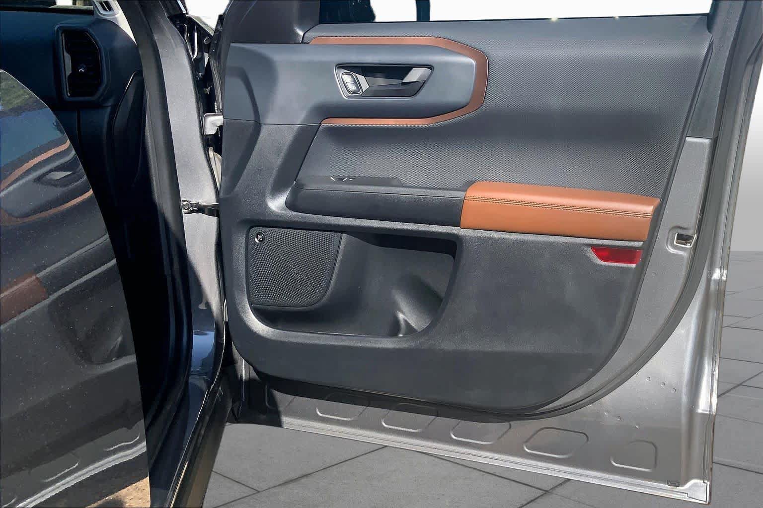 Certified 2021 Ford Bronco Sport Outer Banks w/ Outer Banks Package (96D) AWD/4WD image 23