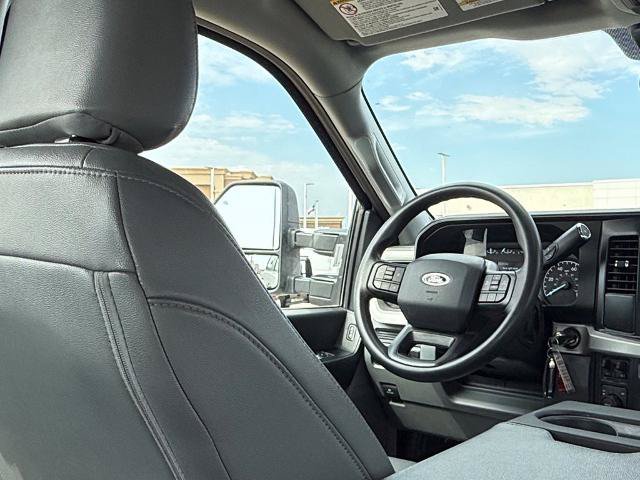 Certified 2026 Ford F250 XL AWD/4WD image 34