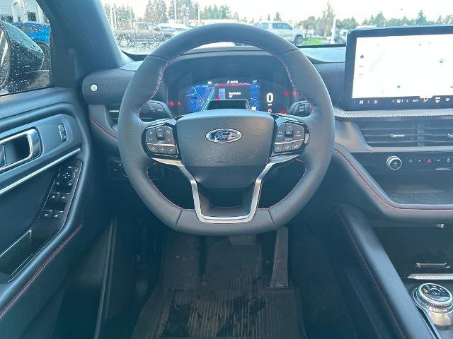 Certified 2025 Ford Explorer ST-Line image 8