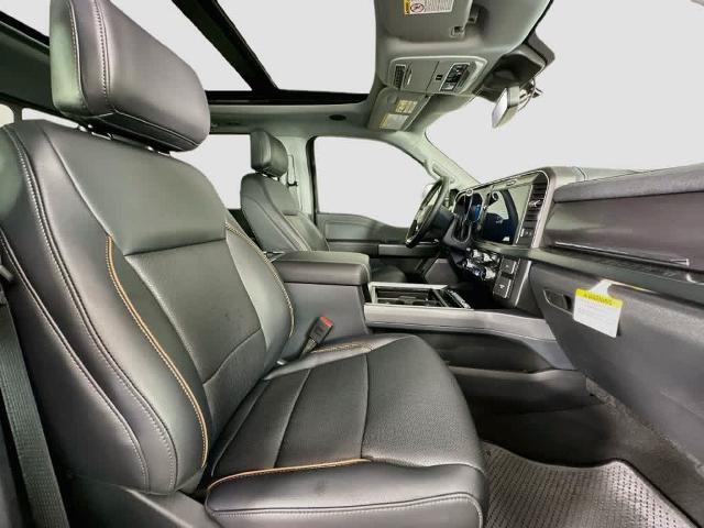 Certified 2025 Ford F250 Lariat w/ Lariat Ultimate Package AWD/4WD image 15