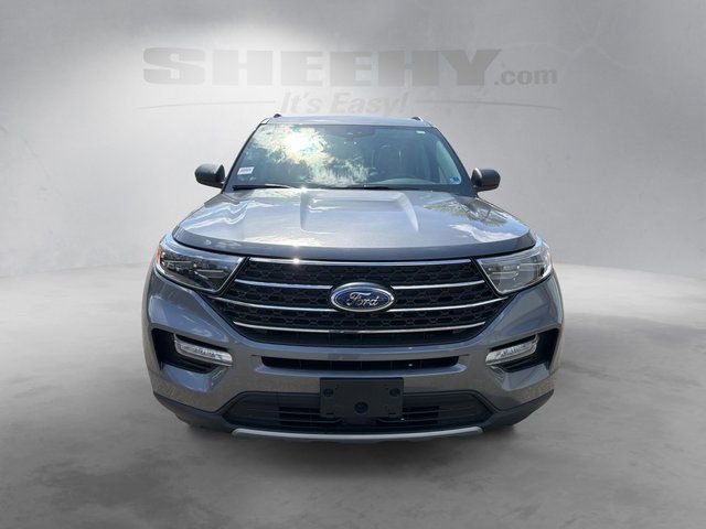 Certified 2023 Ford Explorer XLT w/ Equipment Group 202A image 9
