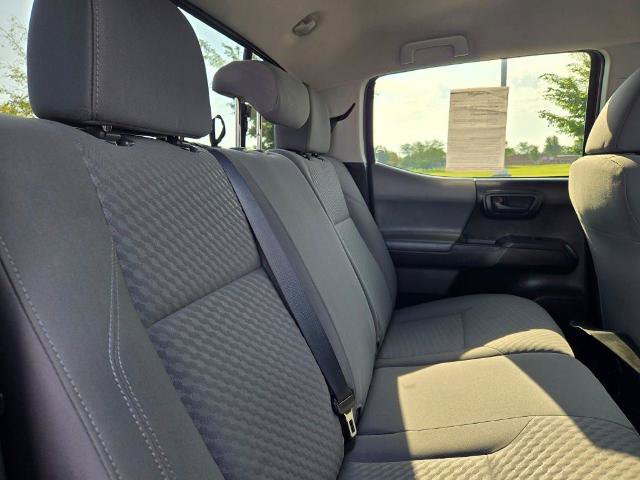 Used 2020 Toyota Tacoma SR AWD/4WD image 10