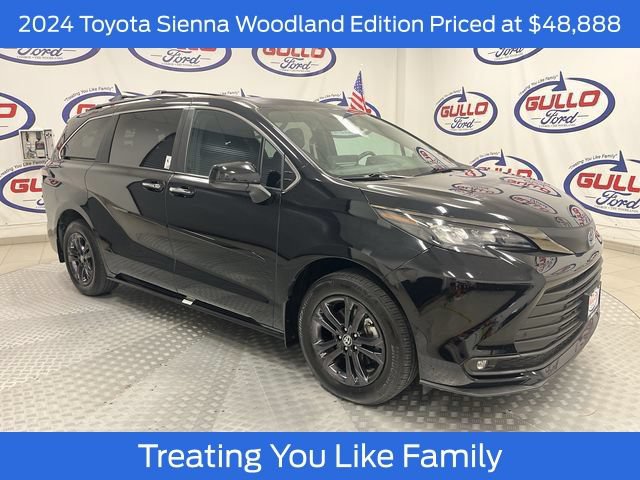 Used 2024 Toyota Sienna XLE Woodland Edition