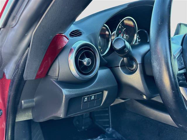 Used 2021 MAZDA MX-5 Miata RF Grand Touring RWD image 11