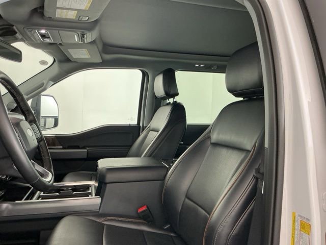 Certified 2025 Ford F350 Lariat w/ FX4 Off-Road Package image 17