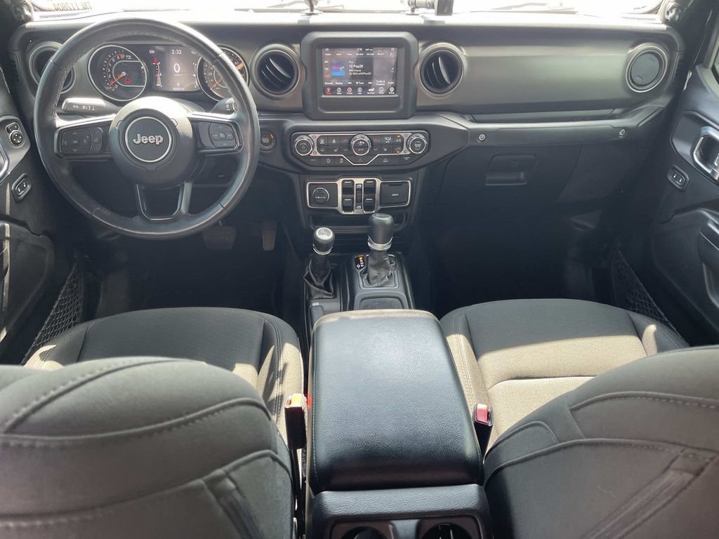 Used 2022 Jeep Gladiator Sport AWD/4WD image 17