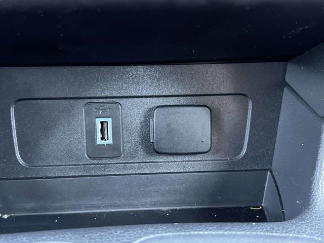 Certified 2019 Ford Escape SE FWD image 25