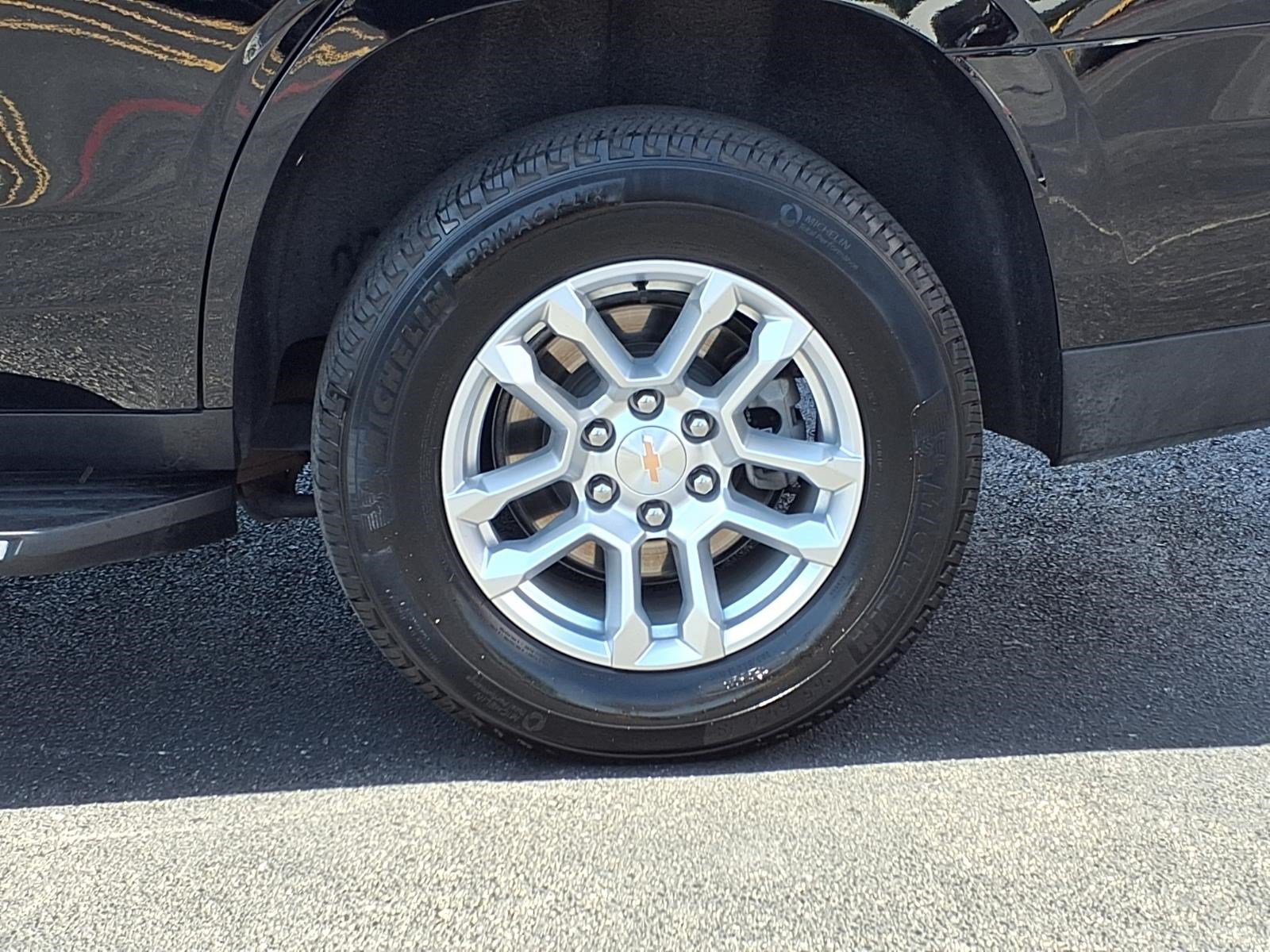 Used 2025 Chevrolet Tahoe LT AWD/4WD image 10