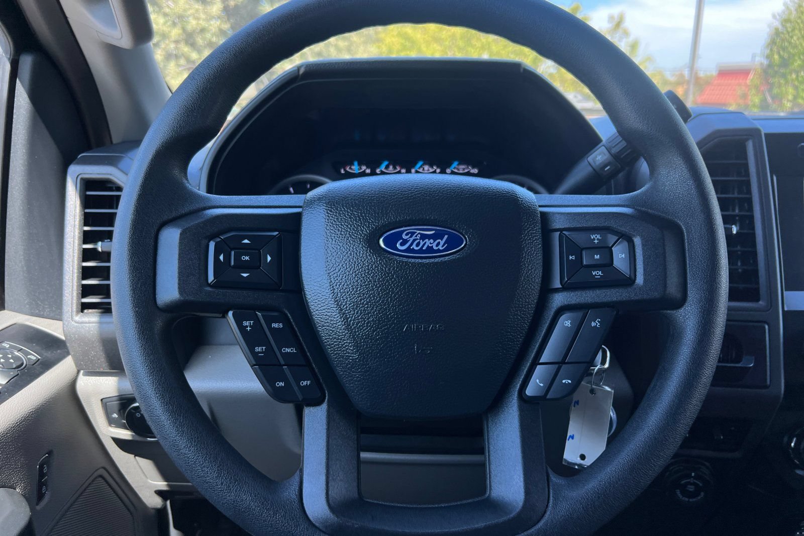 Certified 2022 Ford F250 XL w/ STX Appearance Package RWD image 22