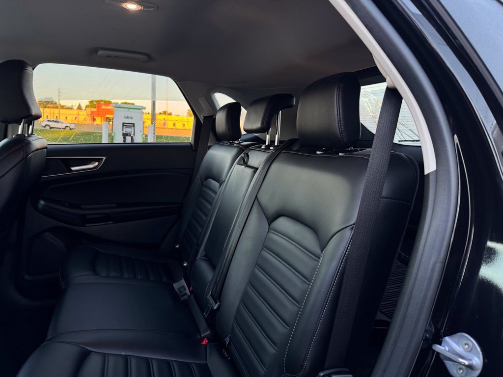 Certified 2023 Ford Edge SEL w/ Convenience Package AWD/4WD image 12