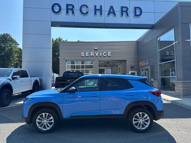 Used 2024 Chevrolet TrailBlazer LS w/ LS Convenience Package AWD/4WD image 4