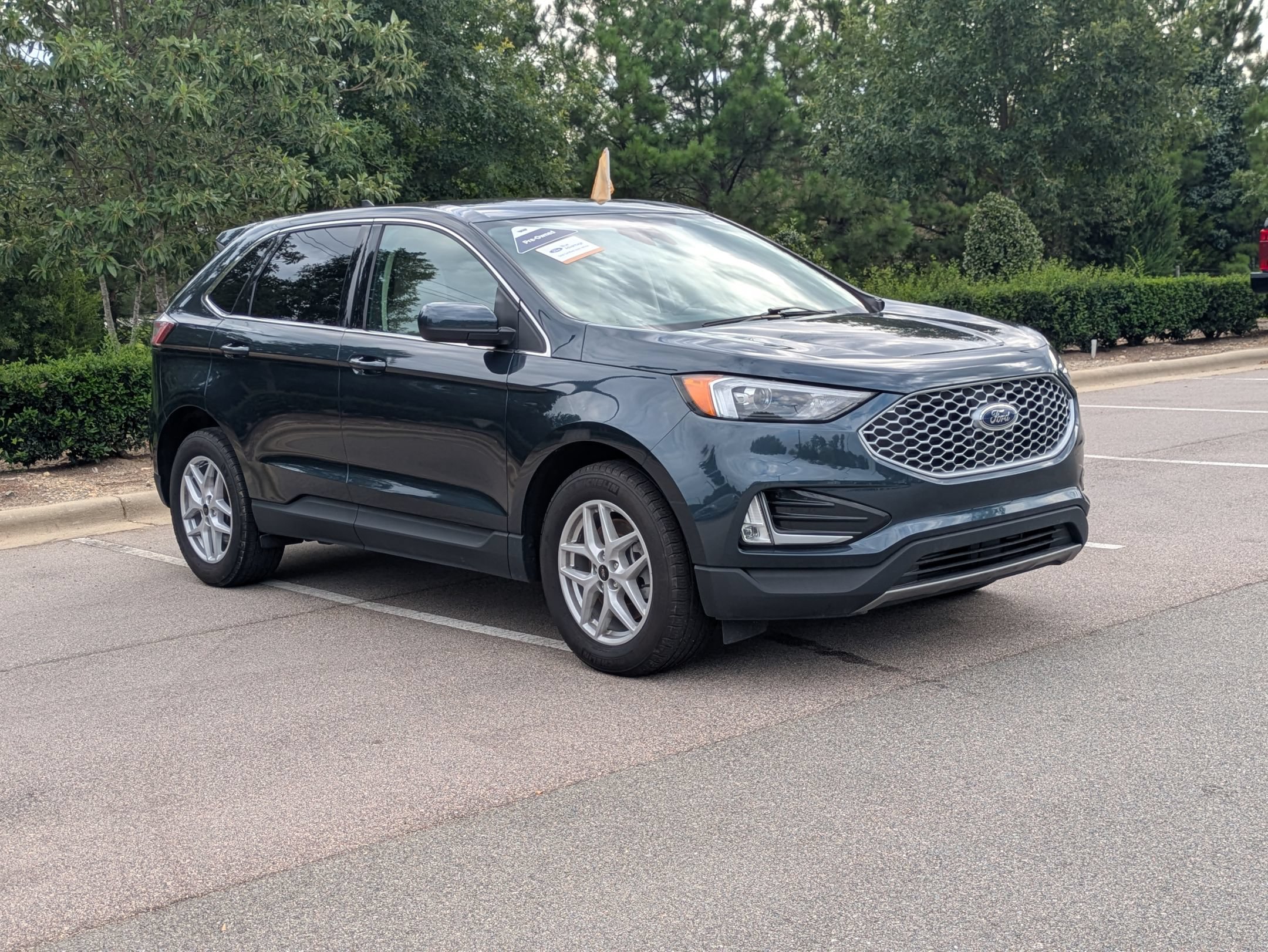 Certified 2024 Ford Edge SEL w/ Convenience Package AWD/4WD image 1