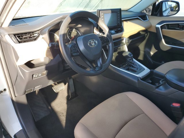 Used 2019 Toyota RAV4 LE w/ Phone Cable & Charge Package image 13