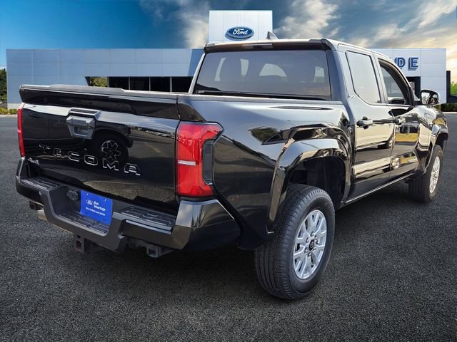 Used 2024 Toyota Tacoma SR5 image 7