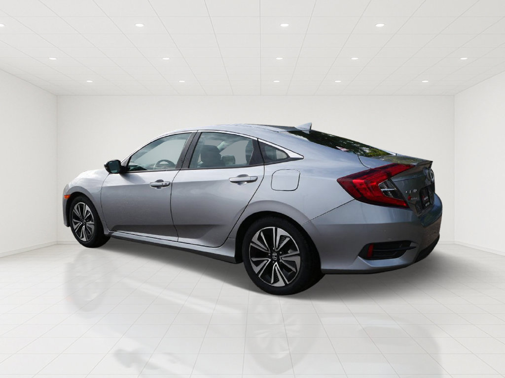 Used 2018 Honda Civic EX-T image 4