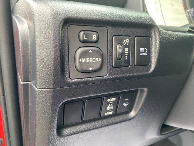 Used 2024 Toyota 4Runner TRD Off-Road Premium AWD/4WD image 16