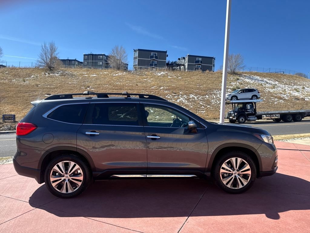 Used 2022 Subaru Ascent Touring w/ Popular Package #2A image 8