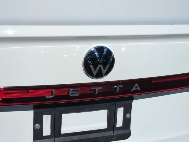 Used 2025 Volkswagen Jetta Sport FWD image 35