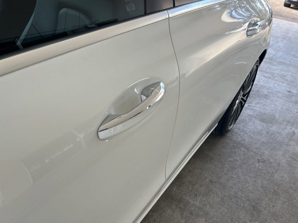 Used 2022 Mercedes-Benz CLA 250 4MATIC w/ Premium Package Lite image 16