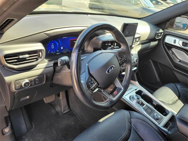 Certified 2020 Ford Explorer ST w/ ST Street Pack image 17