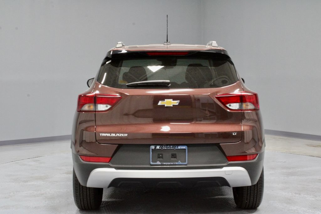 Used 2023 Chevrolet TrailBlazer LT FWD image 10