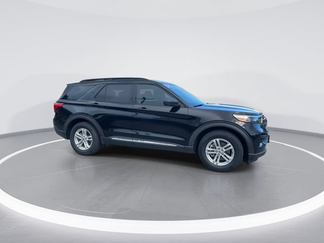 Certified 2022 Ford Explorer XLT RWD image 8