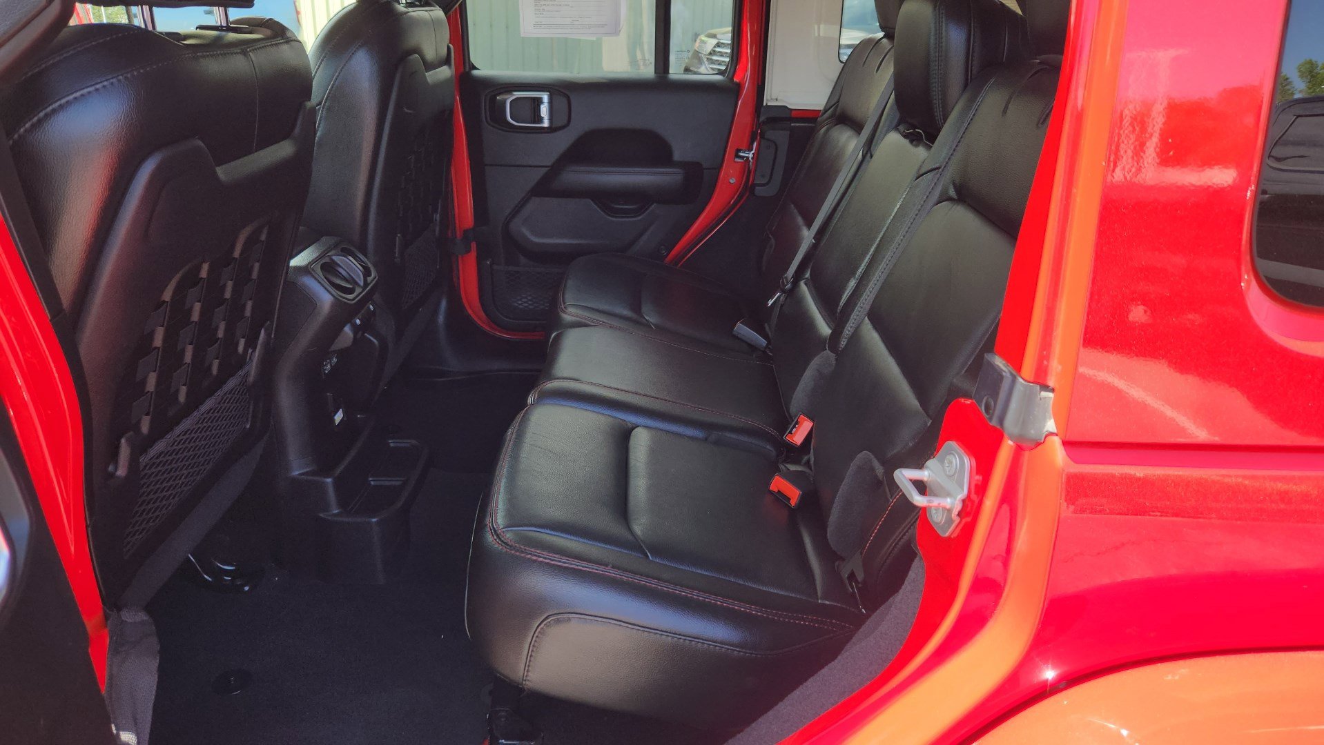 Used 2021 Jeep Wrangler Unlimited Rubicon AWD/4WD image 26
