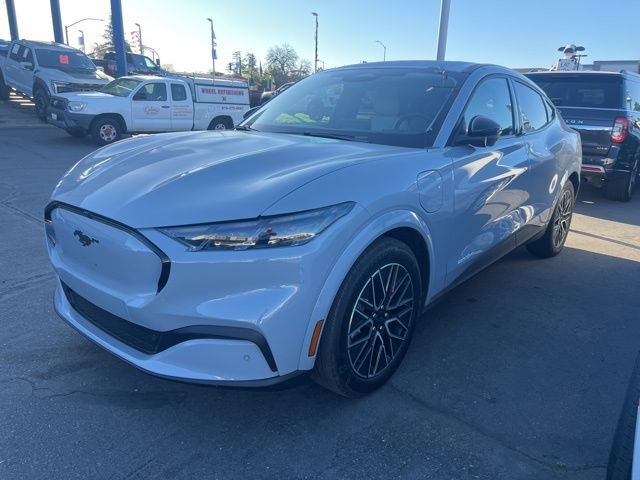 Certified 2025 Ford Mustang Mach-E Premium image 1