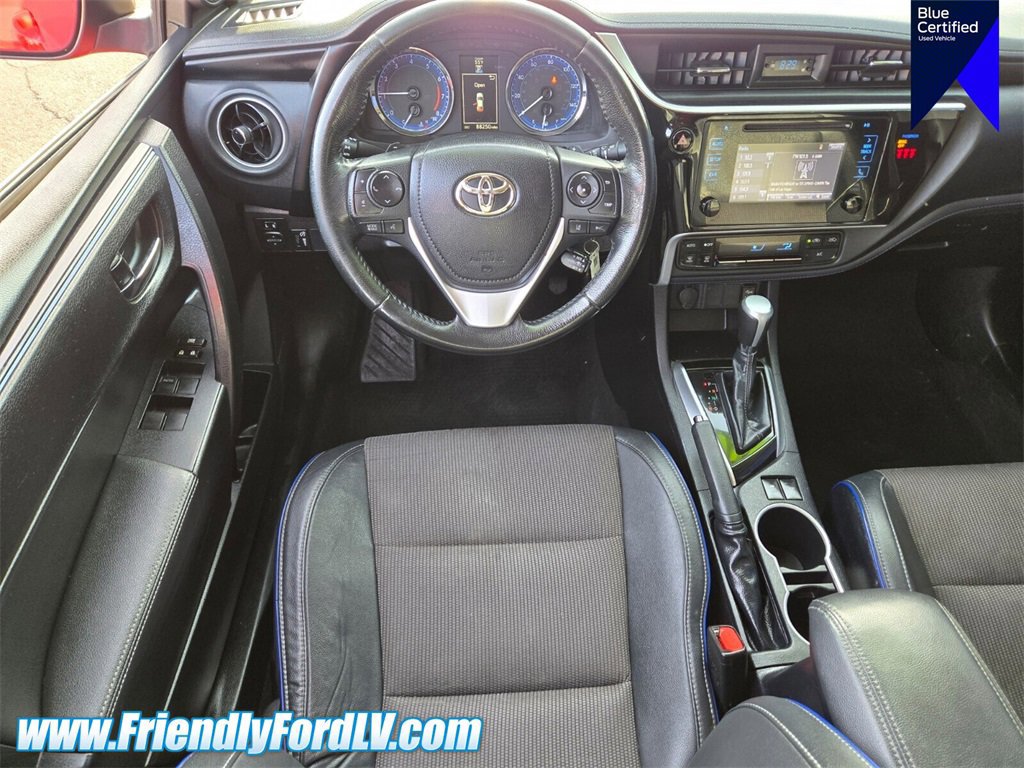 Used 2019 Toyota Corolla L image 12