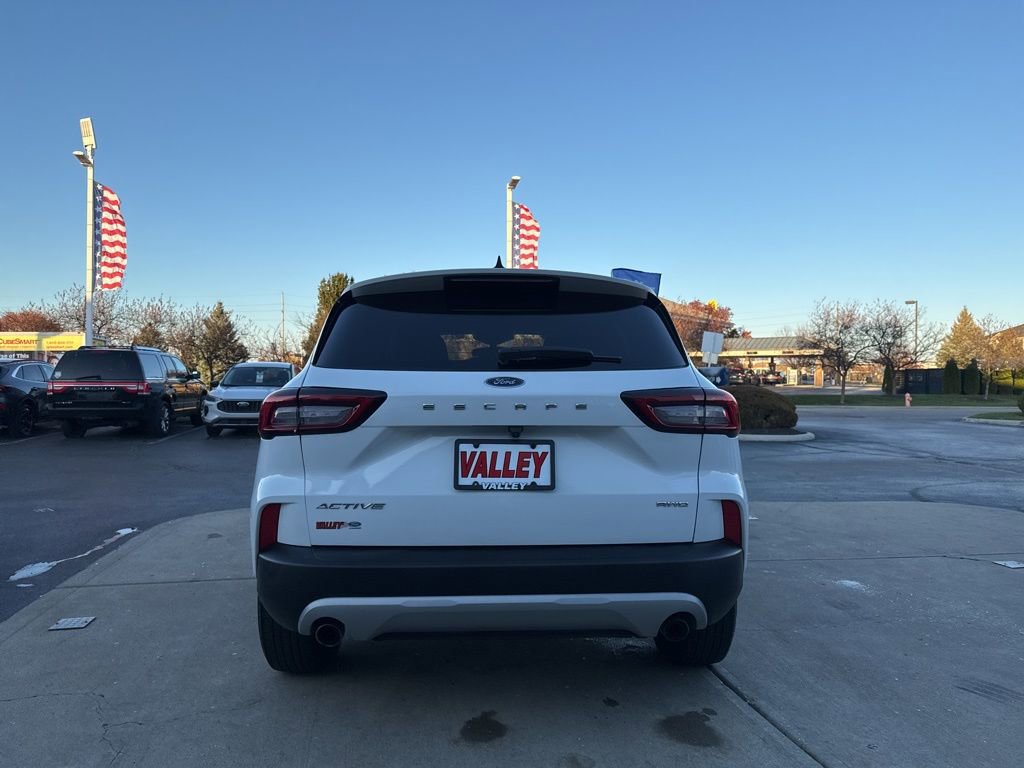 Certified 2023 Ford Escape Active image 9