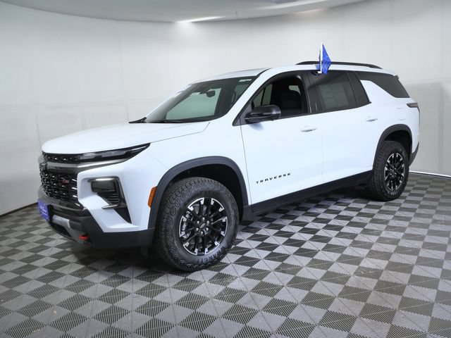 Used 2026 Chevrolet Traverse Z71 w/ Driver Confidence Package AWD/4WD image 5