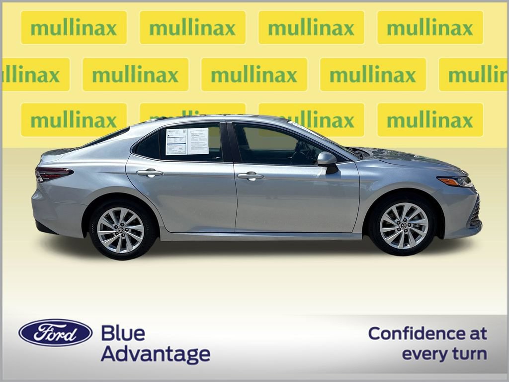 Used 2024 Toyota Camry LE FWD image 2