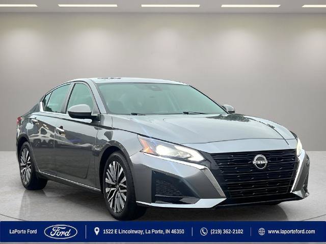 Used 2023 Nissan Altima 2.5 SV