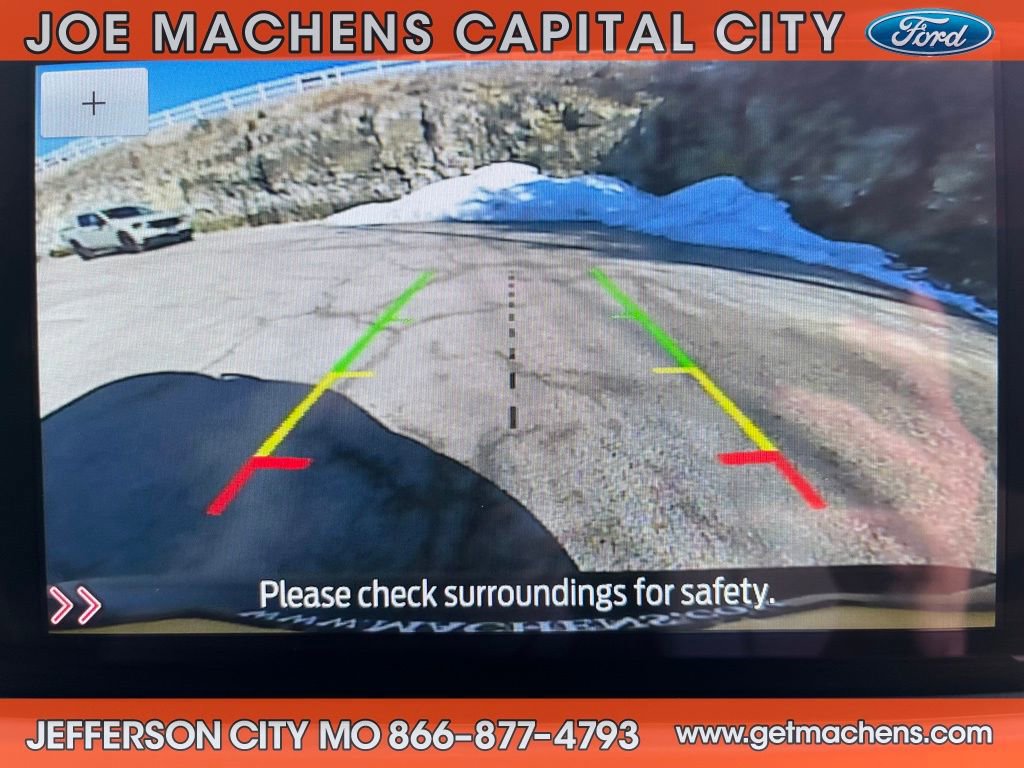 Certified 2022 Ford Escape SE w/ Cold Weather Package image 21