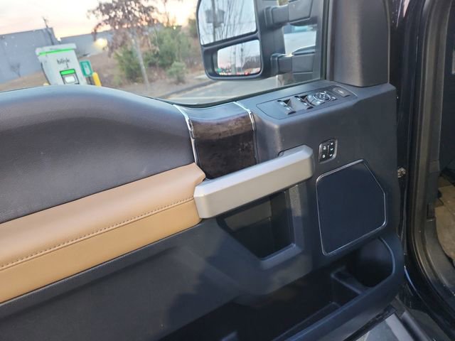 Certified 2022 Ford F250 Lariat w/ Lariat Ultimate Package image 11