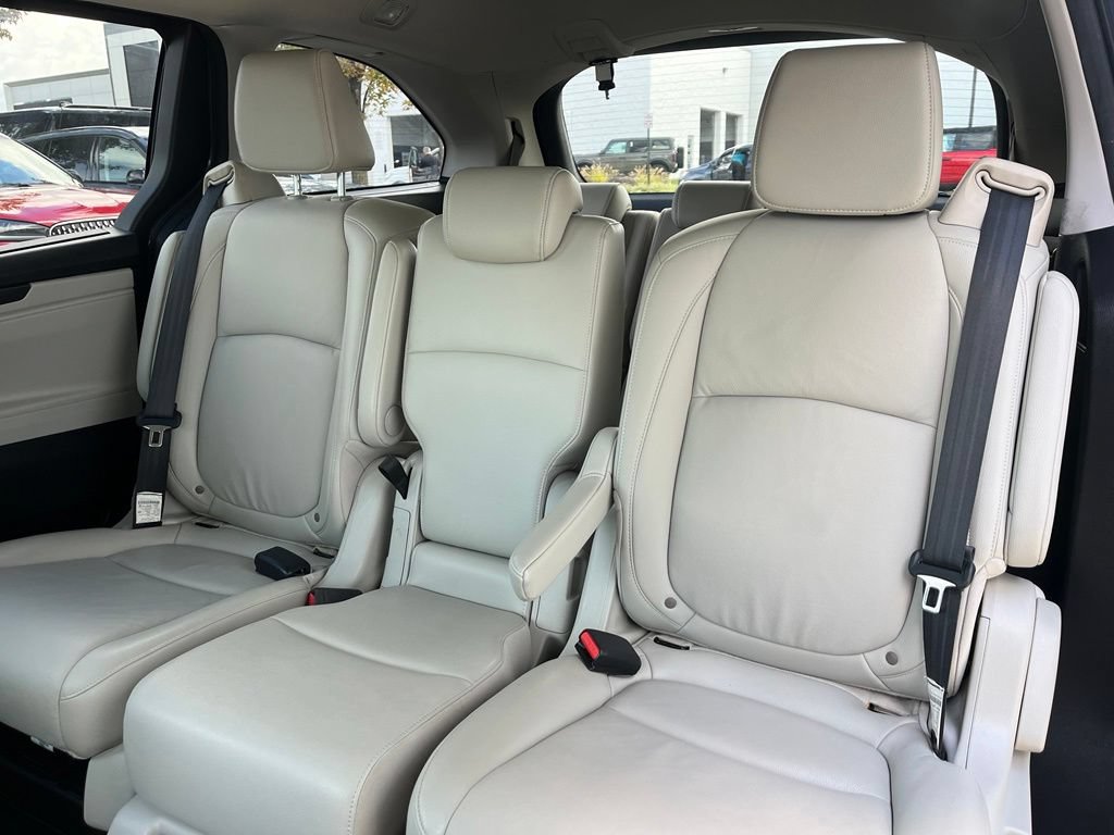Used 2025 Honda Odyssey EX-L image 15