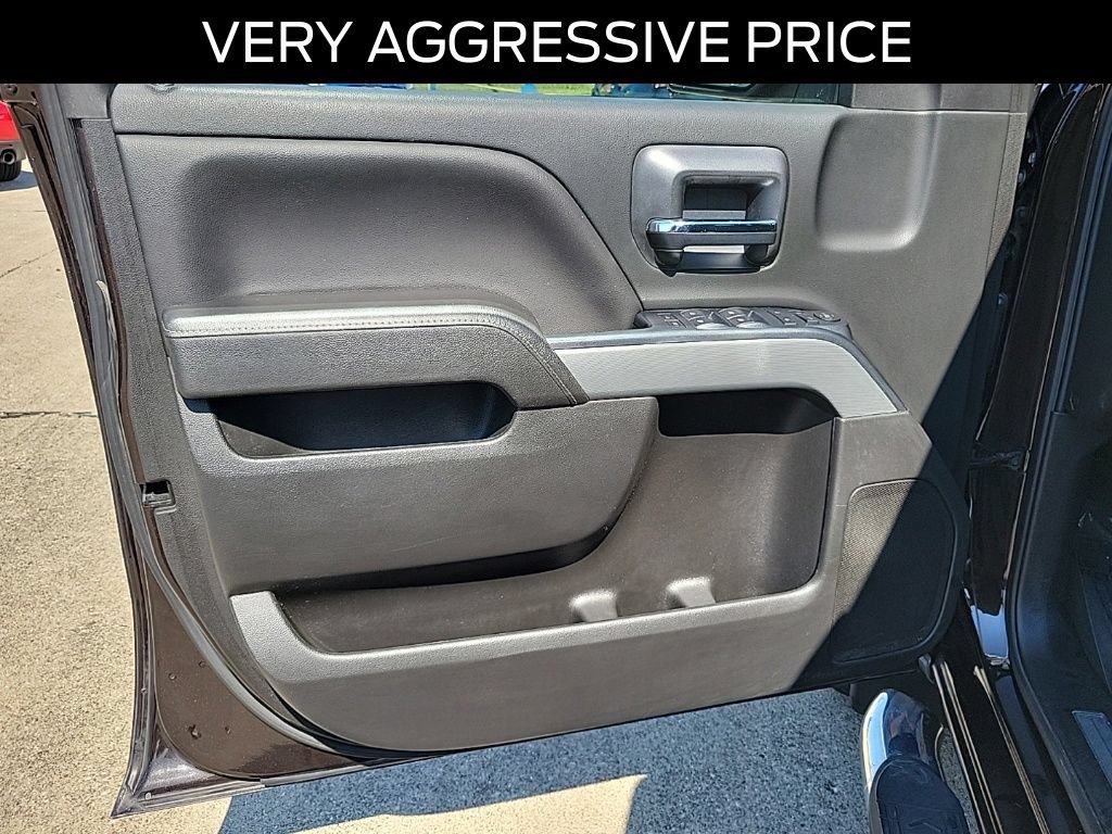 Used 2018 Chevrolet Silverado 1500 LT w/ All Star Edition AWD/4WD image 18